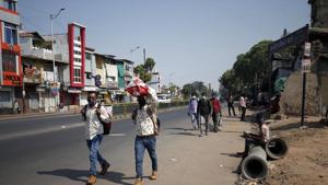 The Mizoram government has launched a project to assist the migrant workers, who lost their jobs due to the Covid-19 pandemic, find suitable employment.(ANI/ Representative) The Mizoram government has launched a project to assist the migrant workers, who lost their jobs due to the Covid-19 pandemic, find suitable employment.(ANI/ Representative)