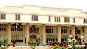 A bench of Justices Siddharth Mridul and Talwant Singh dismissed the petition after the petitioner sought to withdraw it with liberty to approach the Supreme Court.(File Photo) A bench of Justices Siddharth Mridul and Talwant Singh dismissed the petition after the petitioner sought to withdraw it with liberty to approach the Supreme Court.(File Photo)
