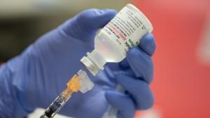 A mock vial of the Pfizer vaccine for the coronavirus disease (Covid-19) is shown during a staff vaccine training session at UW Health in Madison, Wisconsin, US on December 8, 2020.(Reuters File Photo) A mock vial of the Pfizer vaccine for the coronavirus disease (Covid-19) is shown during a staff vaccine training session at UW Health in Madison, Wisconsin, US on December 8, 2020.(Reuters File Photo)