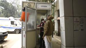 A health worker collects a swab sample to test for coronavirus infection, at Old Civil Hospital, Near Bus Stand, in Gurugram, India, on Friday. (Photo by Parveen Kumar/Hindustan Times) A health worker collects a swab sample to test for coronavirus infection, at Old Civil Hospital, Near Bus Stand, in Gurugram, India, on Friday. (Photo by Parveen Kumar/Hindustan Times)