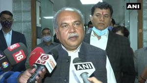 Union agriculture minister Narendra Singh Tomar is seen speaking to reporters on Monday.(ANI Photo) Union agriculture minister Narendra Singh Tomar is seen speaking to reporters on Monday.(ANI Photo)