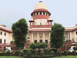The Supreme Court granted two days to the Central government to file an affidavit about the working of the new ordinance, which was brought to deal with air pollution in Delh-NCR and adjoining areas.(ANI)