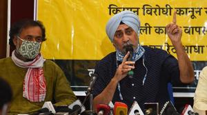 Farmer leader Sardar VM Singh along with Yogendra Yadav, founding member of Swaraj Abhiyan and Jai Kisan Andolan during a press conference on new farm bills 2020, at Press Club in New Delhi.(Raj K Raj/HT FILE PHOTO) Farmer leader Sardar VM Singh along with Yogendra Yadav, founding member of Swaraj Abhiyan and Jai Kisan Andolan during a press conference on new farm bills 2020, at Press Club in New Delhi.(Raj K Raj/HT FILE PHOTO)