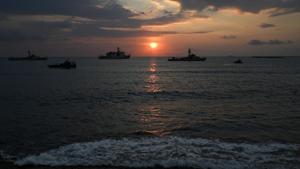 Sri Lankan navy vessels along the sea front at Galle Face promenade in Colombo on December 9, 2020. Image used for representational purpose only.(AFP) Sri Lankan navy vessels along the sea front at Galle Face promenade in Colombo on December 9, 2020. Image used for representational purpose only.(AFP)