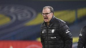 Soccer Football - Premier League - Leeds United v West Ham United - Elland Road, Leeds, Britain - December 11, 2020 Leeds United manager Marcelo Bielsa Pool via REUTERS/Oli Scarff(Pool via REUTERS) Soccer Football - Premier League - Leeds United v West Ham United - Elland Road, Leeds, Britain - December 11, 2020 Leeds United manager Marcelo Bielsa Pool via REUTERS/Oli Scarff(Pool via REUTERS)