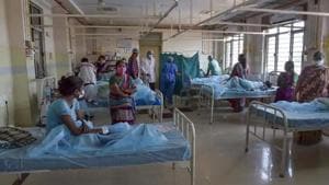 A ward at a hospital in Vijayawada where patients from Eluru were admitted for treatment after they suffered from mystery illness.(PTI) A ward at a hospital in Vijayawada where patients from Eluru were admitted for treatment after they suffered from mystery illness.(PTI)