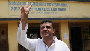 Suvendu Adhikari went to the assembly and submitted a hand-written letter at the secretariat. The speaker, Biman Banerjee, was not present in his office.(File photo) Suvendu Adhikari went to the assembly and submitted a hand-written letter at the secretariat. The speaker, Biman Banerjee, was not present in his office.(File photo)