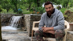 Sunny Deol had tweeted in favour of the new farm laws. Sunny Deol had tweeted in favour of the new farm laws.