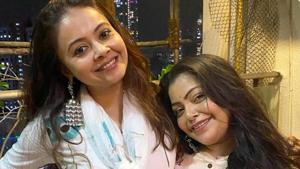 Actors Devoleena Bhattacharjee and Divya Bhatnagar became friends while working on the TV show Sawaare Sabke Sapne Preeto. Actors Devoleena Bhattacharjee and Divya Bhatnagar became friends while working on the TV show Sawaare Sabke Sapne Preeto.