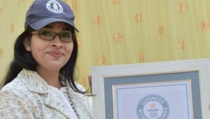 Neha Singh of Banaras Hindu University has made it to the Guinness World Records by creating the world’s largest painting using natural colours(BHU on Twitter) Neha Singh of Banaras Hindu University has made it to the Guinness World Records by creating the world’s largest painting using natural colours(BHU on Twitter)