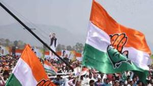 Sathe, a Fergusson College alumnus, started his political career in 1992 through National Students Union of India (NSUI)(HT PHOTO) Sathe, a Fergusson College alumnus, started his political career in 1992 through National Students Union of India (NSUI)(HT PHOTO)