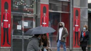 Non-essential shops, gyms, cinemas, hairdressers, and bowling alleys will be forced to close for two weeks(AP) Non-essential shops, gyms, cinemas, hairdressers, and bowling alleys will be forced to close for two weeks(AP)