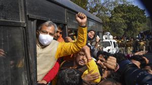 Delhi BJP President Adesh Gupta detained by police personnel during a protest, outside the Delhi Legislative Assembly in New Delhi.(PTI) Delhi BJP President Adesh Gupta detained by police personnel during a protest, outside the Delhi Legislative Assembly in New Delhi.(PTI)