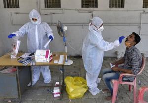 Daily recoveries have exceeded daily infections in India since the past 25 days and the recovery rate stands at 95.65 per cent.(HT Photo) Daily recoveries have exceeded daily infections in India since the past 25 days and the recovery rate stands at 95.65 per cent.(HT Photo)
