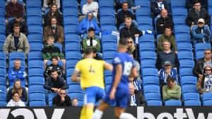 Virus curbs prevent crowds in EPL(Twitter) Virus curbs prevent crowds in EPL(Twitter)