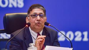 Umesh Sinha, secretary general, Election Commission of India, addresses the press regarding the preparedness for Tamil Nadu Assembly elections 2021, in Chennai on Tuesday.(PTI) Umesh Sinha, secretary general, Election Commission of India, addresses the press regarding the preparedness for Tamil Nadu Assembly elections 2021, in Chennai on Tuesday.(PTI)