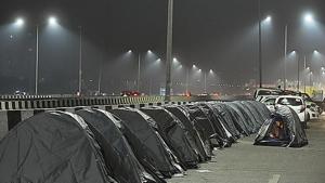 Tents installed for farmers at Ghazipur border during their protest against the new farm laws, in New Delhi.(PTI) Tents installed for farmers at Ghazipur border during their protest against the new farm laws, in New Delhi.(PTI)