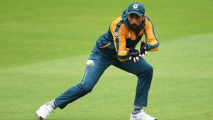 Mohammad Amir during a fielding drill.(Getty Images) Mohammad Amir during a fielding drill.(Getty Images)