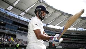 PERTH, AUSTRALIA - DECEMBER 16: Ajinkya Rahane of India walks out to bat against Australia(Getty Images) PERTH, AUSTRALIA - DECEMBER 16: Ajinkya Rahane of India walks out to bat against Australia(Getty Images)