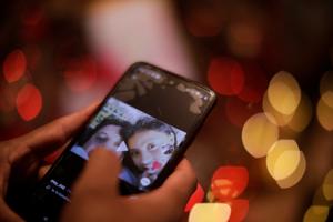 The India Cellular and Electronics Association (ICEA) cited a shortage of electronic chips in the global market due to Chinese technology major Huawei purchasing two-year stock of the component to averse impact of US ban on the company effective from September 2020.(Reuters/ Representative) The India Cellular and Electronics Association (ICEA) cited a shortage of electronic chips in the global market due to Chinese technology major Huawei purchasing two-year stock of the component to averse impact of US ban on the company effective from September 2020.(Reuters/ Representative)