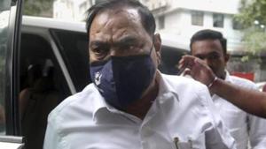 Former BJP heavyweight Eknath Khadse is facing trouble following allegations of graft and conflict of interest in a land deal in Bhosri near Pune.(PTI PHOTO.) Former BJP heavyweight Eknath Khadse is facing trouble following allegations of graft and conflict of interest in a land deal in Bhosri near Pune.(PTI PHOTO.)
