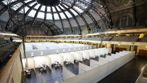Vaccination booths in the Festhalle auditorium hall at the Frankfurt Messe exhibition grounds in Frankfurt, Germany.(Bloomberg Photo) Vaccination booths in the Festhalle auditorium hall at the Frankfurt Messe exhibition grounds in Frankfurt, Germany.(Bloomberg Photo)