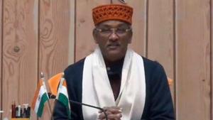 Trivendra Singh Rawat, who tested positive on December 18, was admitted to Doon hospital in Dehradun on Sunday evening. (Photo @tsrawatbjp) Trivendra Singh Rawat, who tested positive on December 18, was admitted to Doon hospital in Dehradun on Sunday evening. (Photo @tsrawatbjp)