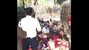 Sanjay Sanwre, a police constable in Indore has decided to double up as a tutor for at least 40 slum children.(ANI) Sanjay Sanwre, a police constable in Indore has decided to double up as a tutor for at least 40 slum children.(ANI)