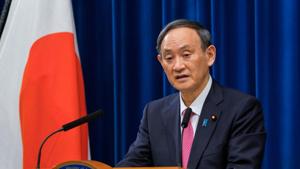 Japanese Prime Minister Yoshihide Suga on Monday asked his ministers to remain ready to implement measures to prevent the further spread of coronavirus infections(REUTERS) Japanese Prime Minister Yoshihide Suga on Monday asked his ministers to remain ready to implement measures to prevent the further spread of coronavirus infections(REUTERS)