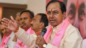 Telangana chief minister K Chandrashekhar Rao said more than Rs 7,500 crore would be directly transferred to the bank accounts of around 6.14 million farmers.(PTI) Telangana chief minister K Chandrashekhar Rao said more than Rs 7,500 crore would be directly transferred to the bank accounts of around 6.14 million farmers.(PTI)