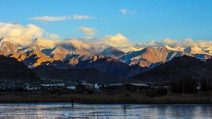 The centre will also give weather forecasts about tourist places such as Nubra, Changthang, Pangong Lake, Zanskar, Kargil, Drass, Dha-Baima (Aryan valley), Khalsi.(AFP (Representative Image)) The centre will also give weather forecasts about tourist places such as Nubra, Changthang, Pangong Lake, Zanskar, Kargil, Drass, Dha-Baima (Aryan valley), Khalsi.(AFP (Representative Image))