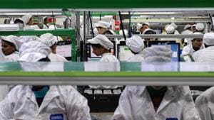Employees test mobile phones on an assembly line in the mobile phone plant of Rising Stars Mobile India Pvt., a unit of Foxconn Technology Co., in Sriperumbudur, Tamil Nadu. Regarding the ICT sector, the report said the investment to India has evolved from information technology services for Multinational enterprises (MNEs) to the thriving local digital ecosystem where many domestic players, especially in e-commerce, have attracted considerable international investment.(Bloomberg) Employees test mobile phones on an assembly line in the mobile phone plant of Rising Stars Mobile India Pvt., a unit of Foxconn Technology Co., in Sriperumbudur, Tamil Nadu. Regarding the ICT sector, the report said the investment to India has evolved from information technology services for Multinational enterprises (MNEs) to the thriving local digital ecosystem where many domestic players, especially in e-commerce, have attracted considerable international investment.(Bloomberg)