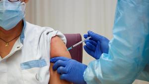 Taking the vaccine is voluntary in Spain and the data will be “treated with the utmost respect for data protection,” health minister Salvador Illa said.(Reuters | Representational image) Taking the vaccine is voluntary in Spain and the data will be “treated with the utmost respect for data protection,” health minister Salvador Illa said.(Reuters | Representational image)