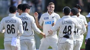 New Zealand's Tim Southee, centre, celebrates his 300th test wicket with teammates after dismissing Pakistan's Haris Sohail during play on day four of the first cricket test between Pakistan and New Zealand at Bay Oval, Mount Maunganui.(AP) New Zealand's Tim Southee, centre, celebrates his 300th test wicket with teammates after dismissing Pakistan's Haris Sohail during play on day four of the first cricket test between Pakistan and New Zealand at Bay Oval, Mount Maunganui.(AP)
