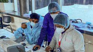 In all, the government has identified over 30,000 people who returned from UK to monitor for infections, but the effort has been complicated by many disclosing inaccurate contact details.(PTI) In all, the government has identified over 30,000 people who returned from UK to monitor for infections, but the effort has been complicated by many disclosing inaccurate contact details.(PTI)