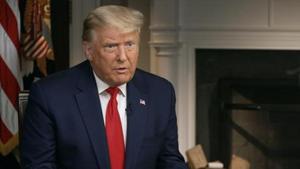 President Donald Trump has been trying to deflect the blame on the states for failing to achieve the vaccination target.(AP) President Donald Trump has been trying to deflect the blame on the states for failing to achieve the vaccination target.(AP)