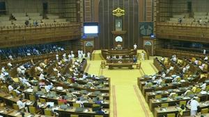 Kerala chief minister Pinarayi Vijayan moved a resolution in the Assembly against the three farm laws passed by Parliament in September.(ANI Photo) Kerala chief minister Pinarayi Vijayan moved a resolution in the Assembly against the three farm laws passed by Parliament in September.(ANI Photo)