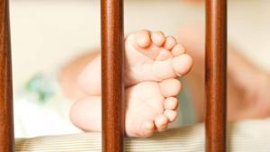 The baby died on the way from one hospital to another.(Representational Photo/Shutterstock) The baby died on the way from one hospital to another.(Representational Photo/Shutterstock)