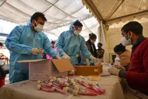 The ministry said that 77.61 per cent of the new recovered cases are observed to be concentrated in 10 states and UTs.(HT Photo) The ministry said that 77.61 per cent of the new recovered cases are observed to be concentrated in 10 states and UTs.(HT Photo)