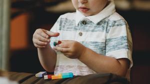 People with certain genetic conditions are likely to have significant symptoms of autism, even if they do not meet all diagnostic criteria, the study concludes.(Unsplash) People with certain genetic conditions are likely to have significant symptoms of autism, even if they do not meet all diagnostic criteria, the study concludes.(Unsplash)