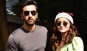 Ranbir Kapoor and Alia Bhatt are in Ranthambore with their families.(Varinder Chawla) Ranbir Kapoor and Alia Bhatt are in Ranthambore with their families.(Varinder Chawla)