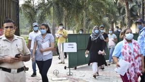 Candidates exiting the exam centre after appearing for NEET Exam, at a school in Kailash Colony, New Delhi on September 13, 2020.(Arvind Yadav/HT File Photo) Candidates exiting the exam centre after appearing for NEET Exam, at a school in Kailash Colony, New Delhi on September 13, 2020.(Arvind Yadav/HT File Photo)