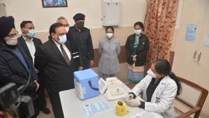 A dry run for the Covid vaccination drive in progress at a dispensary in Panchkula on Saturday.(Sant Arora/HT) A dry run for the Covid vaccination drive in progress at a dispensary in Panchkula on Saturday.(Sant Arora/HT)