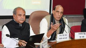 Tomar discussed with Singh “all possible options” to find a “middle path” to resolve the crisis, sources said.(PTI File Photo) Tomar discussed with Singh “all possible options” to find a “middle path” to resolve the crisis, sources said.(PTI File Photo)