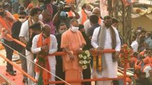 The ruling BJP will be contesting against the Samajwadi Party (SP), the Bahujan Samaj Party (BSP) and the Congress. The Aam Aadmi Party (AAP) and the Shiv Sena are fresh competitors to arrive in the panchayat polls.(PTI (Representative Image)) The ruling BJP will be contesting against the Samajwadi Party (SP), the Bahujan Samaj Party (BSP) and the Congress. The Aam Aadmi Party (AAP) and the Shiv Sena are fresh competitors to arrive in the panchayat polls.(PTI (Representative Image))