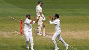 Stand-in skipper Ajinkya Rahane and all-rounder Ravindra Jadeja celebrating a wicket during Boxing Day Test at MCG(Twitter) Stand-in skipper Ajinkya Rahane and all-rounder Ravindra Jadeja celebrating a wicket during Boxing Day Test at MCG(Twitter)