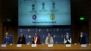 Ramesh Pokhariyal, Smriti Irani launch Toycathon 2021.(ANI) Ramesh Pokhariyal, Smriti Irani launch Toycathon 2021.(ANI)