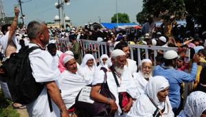 Haj pilgrims wave to relatives and friends at Taj-ul-masajid transit point before leaving for Haj in Bhopal. (Mujeeb Faruqui/HT file photo) Haj pilgrims wave to relatives and friends at Taj-ul-masajid transit point before leaving for Haj in Bhopal. (Mujeeb Faruqui/HT file photo)