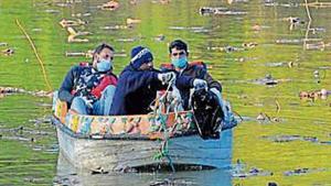 The department of animal husbandry on January 4 notified the detection of Avian Influenza (H5N8) in samples of ducks found dead in Alappuzha and Kottayam districts of Kerala. The department of animal husbandry on January 4 notified the detection of Avian Influenza (H5N8) in samples of ducks found dead in Alappuzha and Kottayam districts of Kerala.
