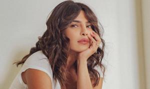 Priyanka Chopra flouted Covid-19 lockdown rules in the UK by visiting a salon on Wednesday. Priyanka Chopra flouted Covid-19 lockdown rules in the UK by visiting a salon on Wednesday.
